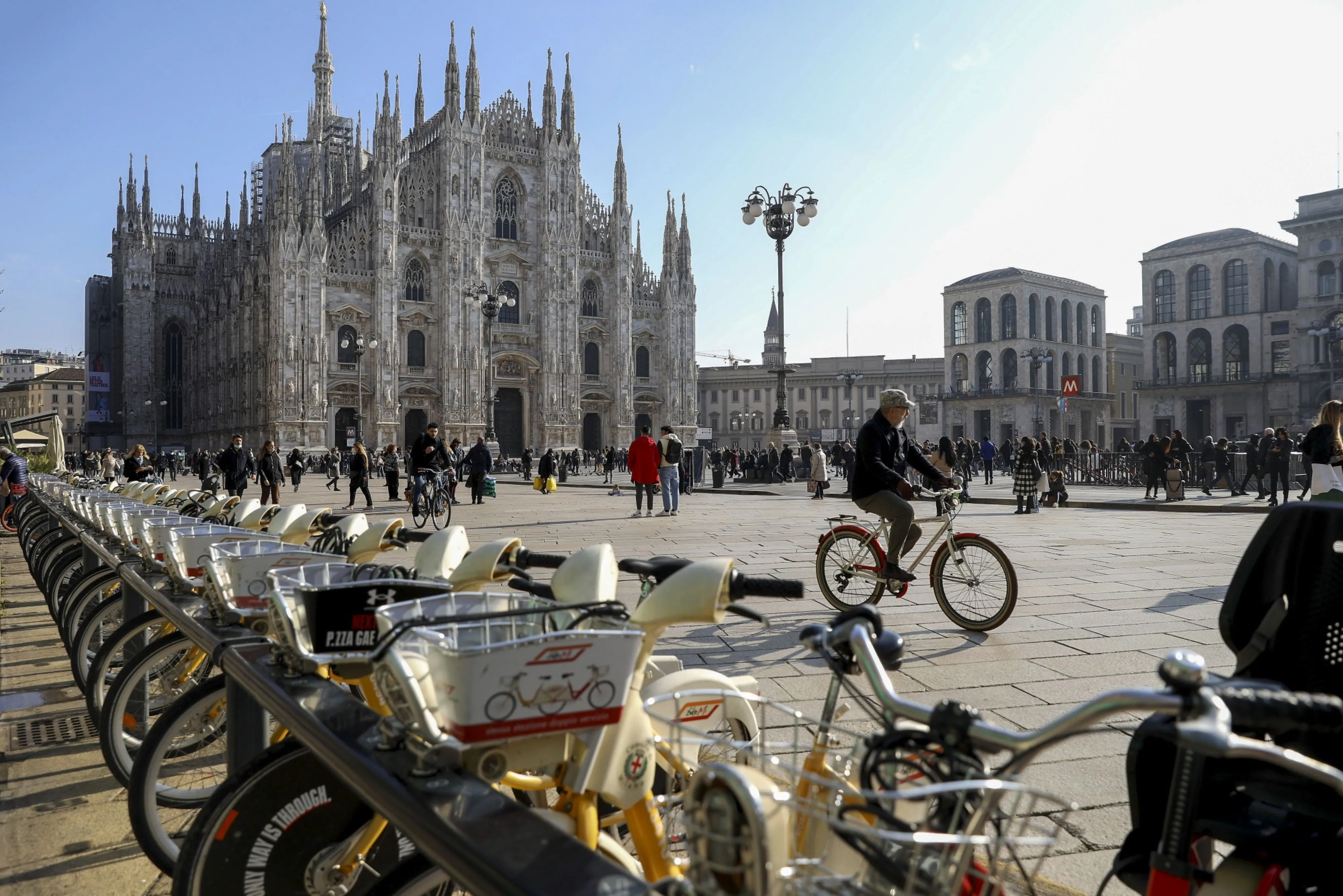 Deportes en Milán: AC Milan, Inter, Ciclismo, Running y Más